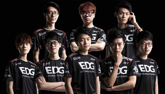 断让球迷和 断让球迷和